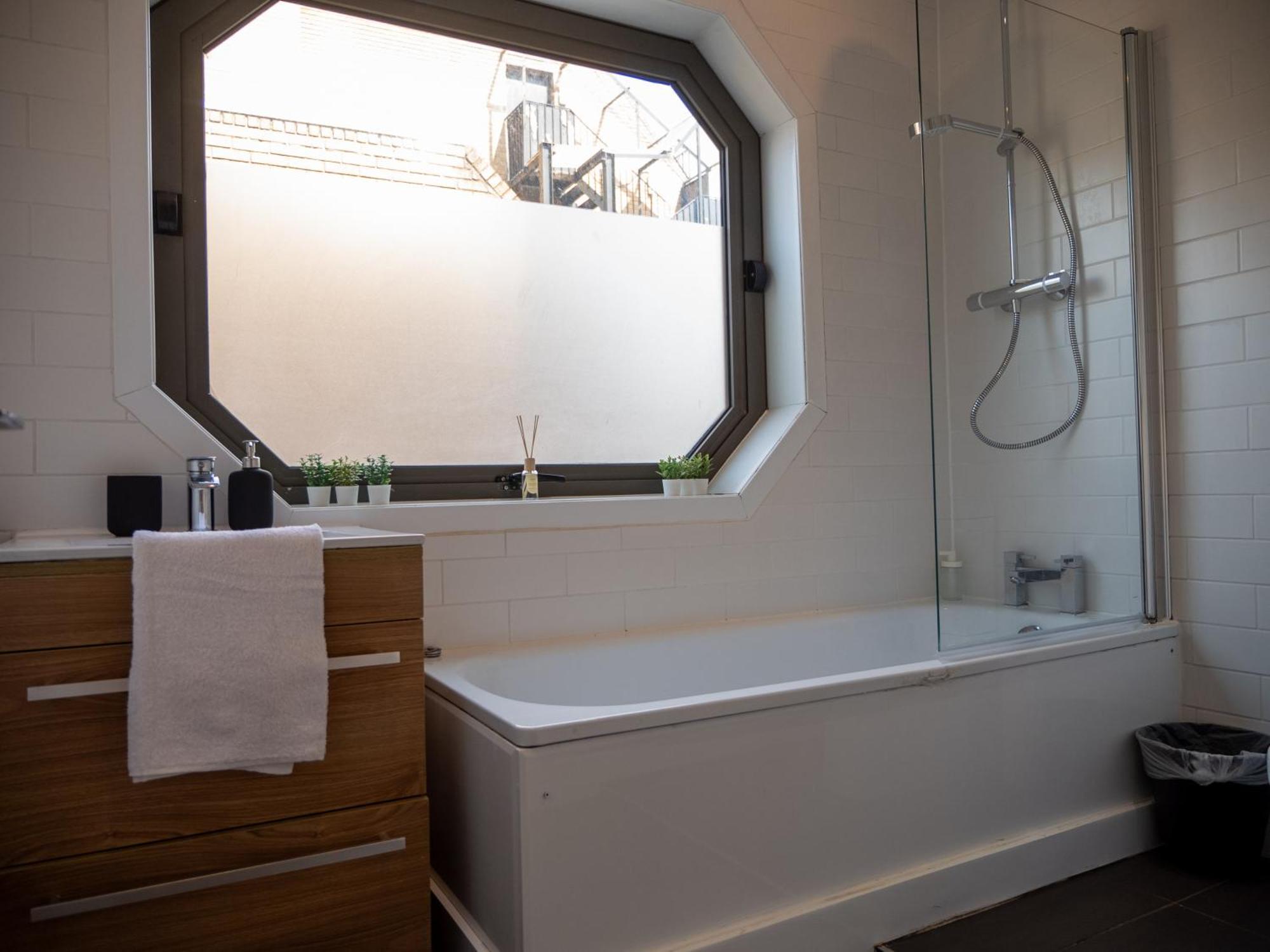 Heart Of Waterloo - Luxury Flat Apartment ลอนดอน ภายนอก รูปภาพ