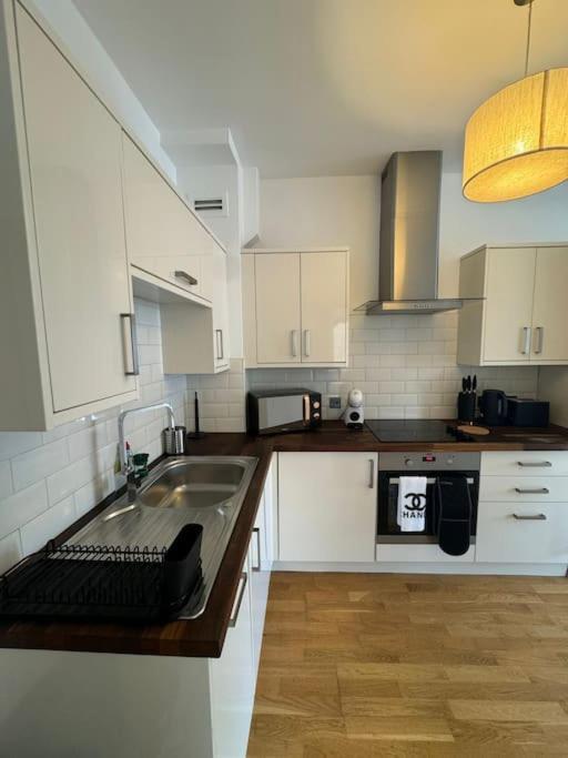 Heart Of Waterloo - Luxury Flat Apartment ลอนดอน ภายนอก รูปภาพ